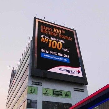 8500nits Jasność zewnętrzna P10 P15.6 Elastyczna zasłona okienna LED
