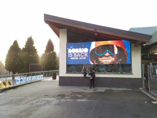 Wodoszczalne P4 P5 Giant Outdoor LED Video Wall Panel Ekrany do wyświetlania