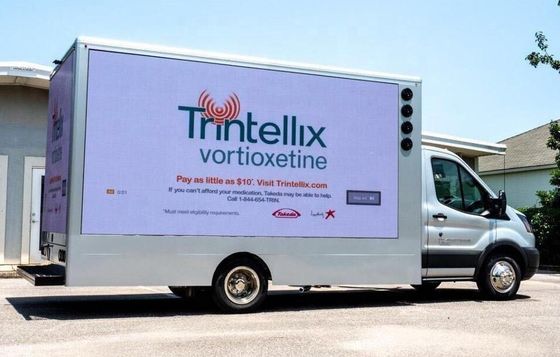 2S Metoda jazdy Samochód reklamowy mobilny na zewnątrz Wysokiej rozdzielczości LED billboard na zewnątrz