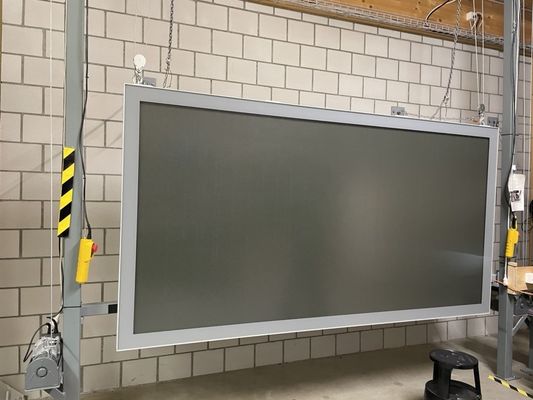 Zewnętrzny wysokiej jasności energooszczędnyGOB P1.875mm Żelazna skrzynka wodoodporna reklama maszynaEpistar LED chip