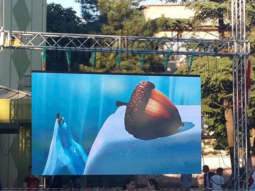 Zewnętrzny wyświetlacz HD Fine Pixel Pitch Rental P1.953mm dla koncertów i wydarzeń