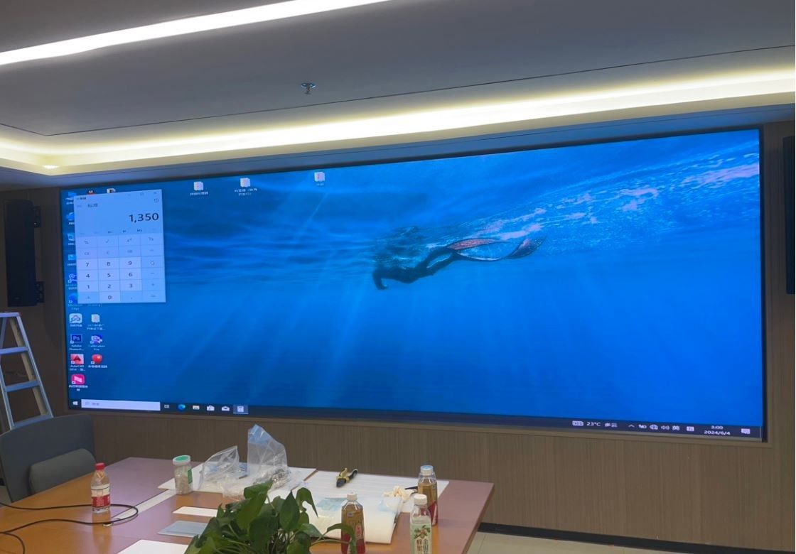 P1.2 P1.5 P1.8P 2.0 Szeroki kąt widzenia Ekran LED w pomieszczeniach wewnętrznych Łatwo zainstalować LED Video Wall