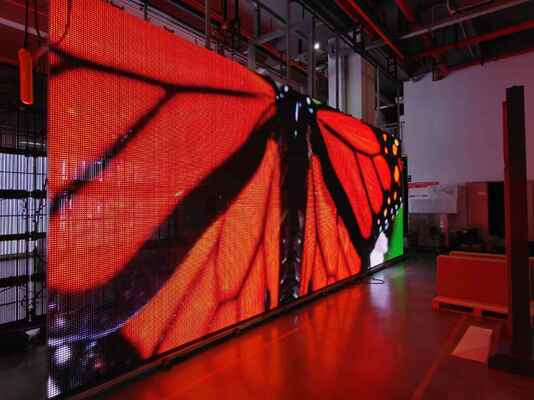 Dobra cena. Media Facade LED Display z bezproblemową instalacją projektu 90 stopni Wysoka przejrzystość i jasność 5500 nits dla środowisk miejskich w Internecie